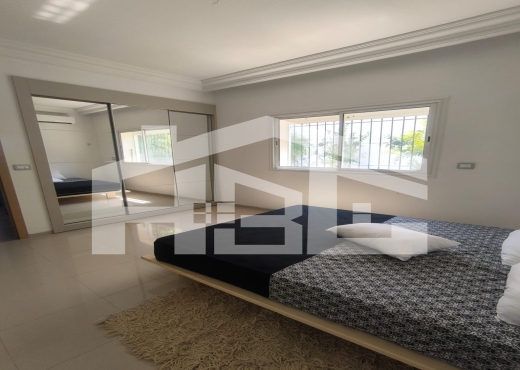 A louer maison en S+3 meublée