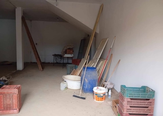 🏡 Maison 3 étages à Ras Jebel