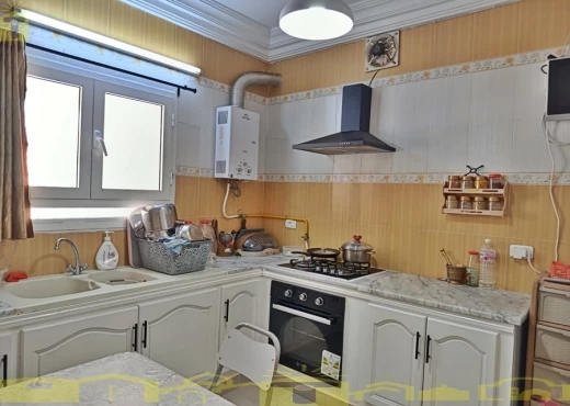 Étage de villa À Vendre à NABEUL - 🏡 Maison RDC S+2 à vendre – Hammamet - Immobiliere.tn - Photo 3