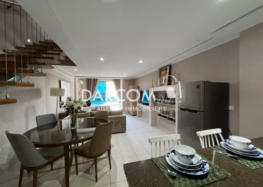 Loft meublé en Duplex 159 m² au La