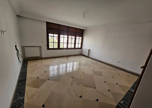 villa À Vendre à TUNIS - 📍 MENZAH 9A : À VENDRE – VILLA DE PRESTIGE - Immobiliere.tn - Photo 13