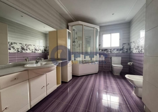 A Louer Villa S+4 à GAMMARTH