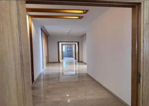 Appartement À Vendre à SOUSSE - A vendre une Villa Prestigieuse - Immobiliere.tn - Photo 10