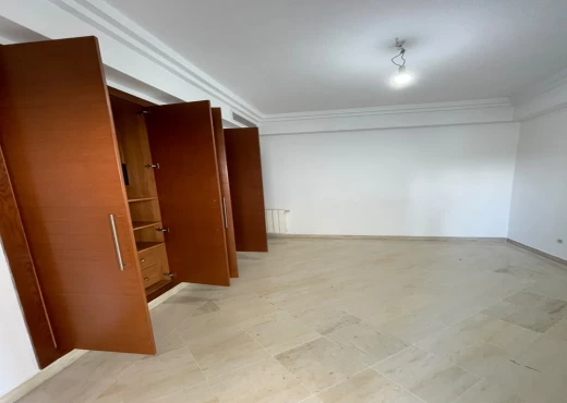 Appartement À Louer à TUNIS - Appartement S+3 à louer au Lac 2 - Immobiliere.tn - Photo 6