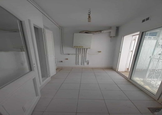 AL S+2 au RDC La soukra 1150 dt