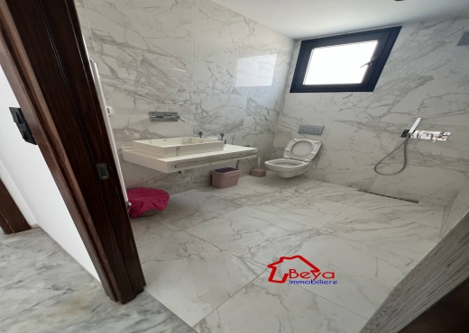 Une villa à vendre avec meuble