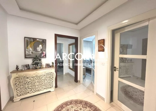 opportunité s+4/190 m² cité wahat