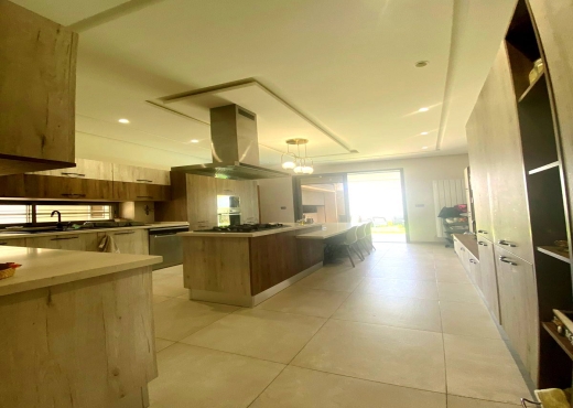 A Vendre Villa HS Sfax Rt Bouzayen