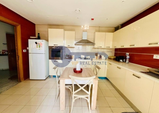 A vendre Appart S+3 La Marsa