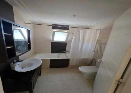 📍JARDINS D’EL MENZAH 2 : APPARTEMENT S+3  À LOUER