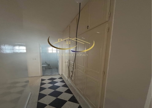 A louer s+1 a Cite Essahha