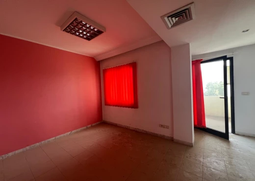 bureau À Vendre à ARIANA - à vendre  bureau à borj baccouche - Immobiliere.tn - Photo 3