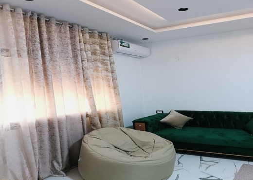 للبيع منزل مؤثث وسط مدينة الهوارية