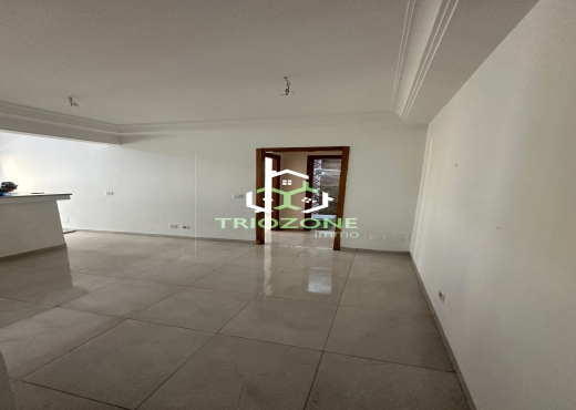 A louer S+1  1er Etage Cite Wahat