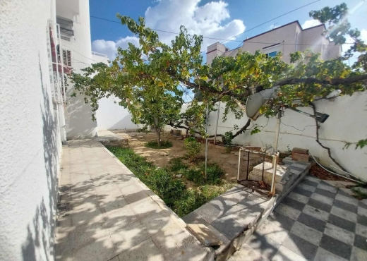 EL GHAZELA : À VENDRE UNE VILLA