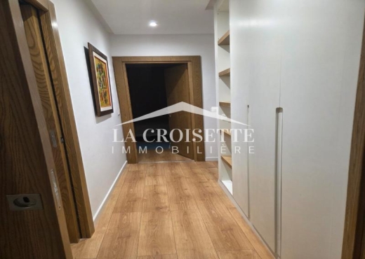 s2 meublé avec piscine à La Marsa