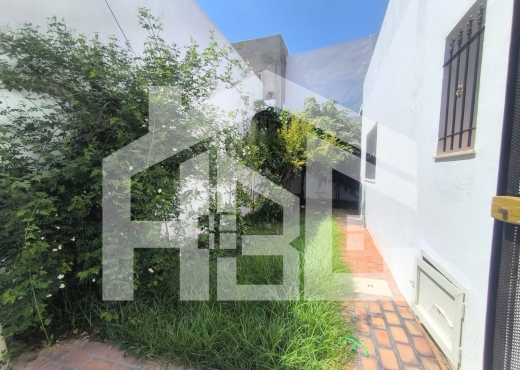 A louer maison en S+3 meublée