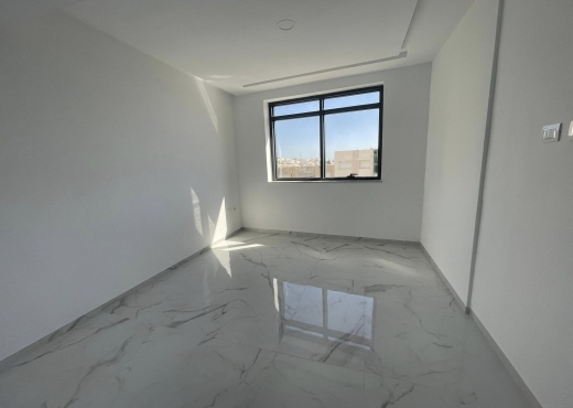 A Vendre Superbe bureau H+2 Ennasr