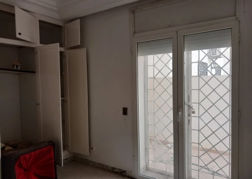 Appartement À Vendre à TUNIS - À VENDRE : S+3 cité Elwahat Laaouina - Immobiliere.tn - Photo 5