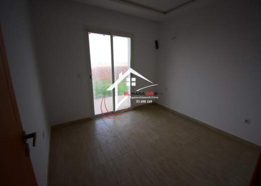 à vendre app s+2 pied dans l'eau