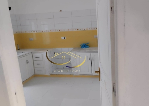 A VENDRE UNE MAISON A CITE CHAKER ARIANA