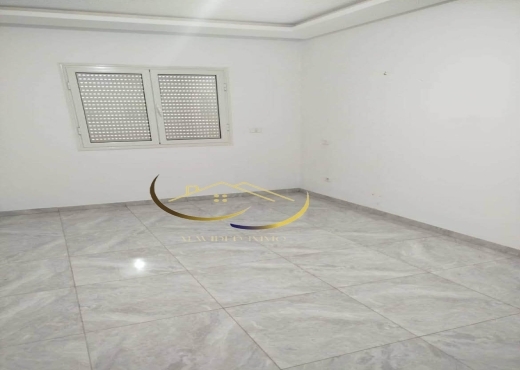 A VENDRE UN APPARTEMENT S+1 A CITE WAHAT