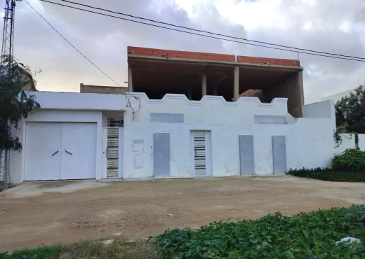 maison À Vendre à NABEUL - maison s+2 avec garage A jinen hammamet - Immobiliere.tn