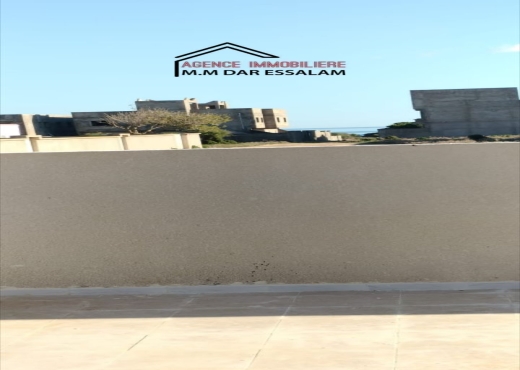 maison style américain près de mer