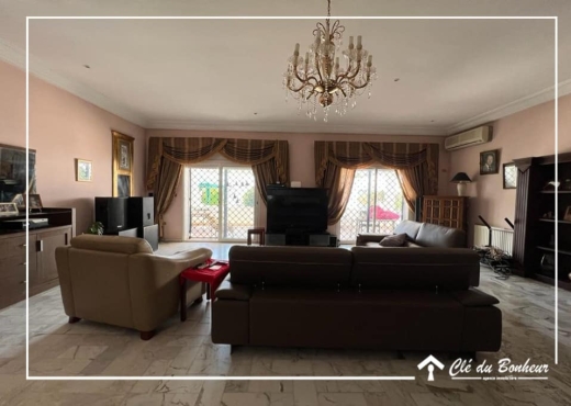une superbe villa à la soukra