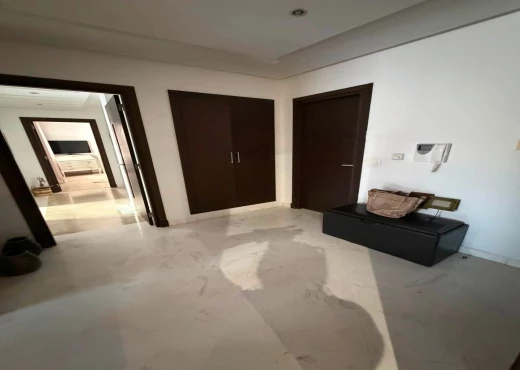Appartement À Louer à ARIANA - 📍JINEN ENNASR 2  : APPARTEMENT S+2 A LOUER - Immobiliere.tn - Photo 6