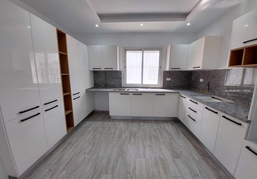 A vendre Villa S+3 a Boumhel