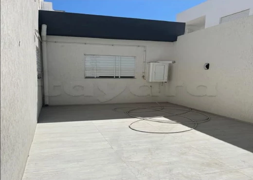 maison À Vendre à SOUSSE - A vendre villa plus étage - Immobiliere.tn - Photo 4