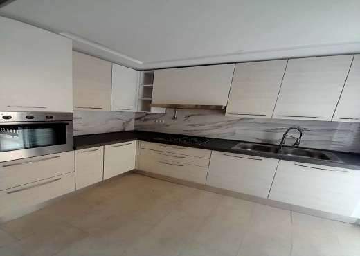 📍 NOUVELLE ARIANA: APPARTEMENT S+3  À VENDRE