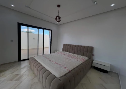 villa À Louer à MEDENINE - 𝐕𝐢𝐥𝐥𝐚 𝐒+𝟓 - Immobiliere.tn - Photo 4