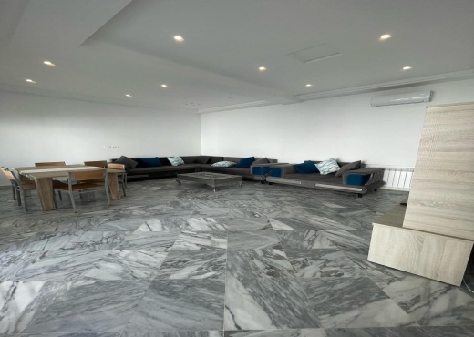 villa À Vendre à NABEUL - A vendre a Hammamet zone théâtre une villa s+4 - Immobiliere.tn - Photo 2