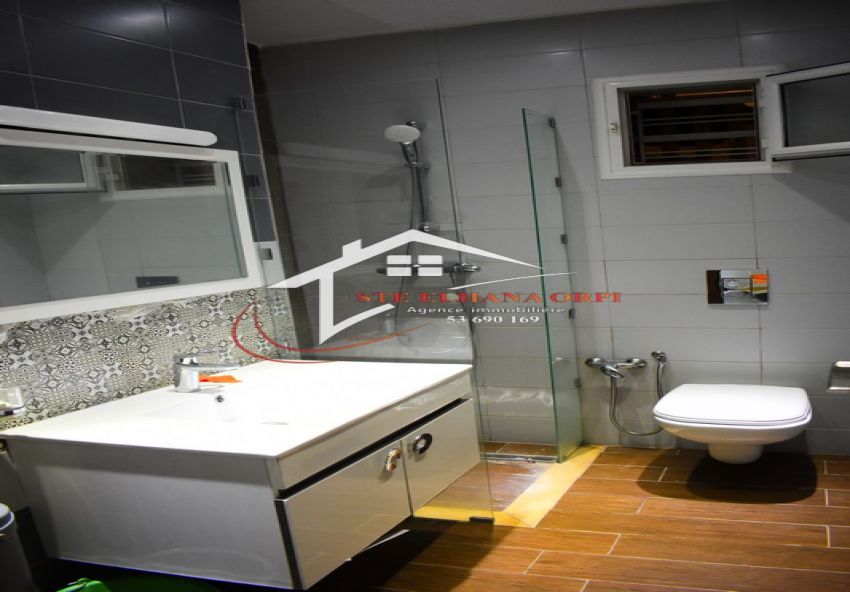 à vendre Appartement s+2 De Charme À Plage Baghdedi