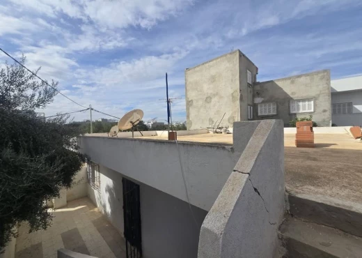 maison À Vendre à SOUSSE - 🏡 À VENDRE Maison à Chott Meriem - Immobiliere.tn - Photo 5