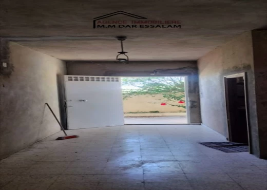maison À Vendre à NABEUL - maison spacieuse avec un garage - Immobiliere.tn - Photo 2