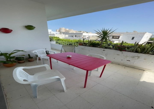 A VENDRE SUPERBE VILLA MENZAH 5