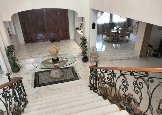 VILLA MODERNE  LA SOUKRA  1000 m