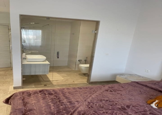 🏡 À VENDRE : Superbe Triplex à Soukra Park