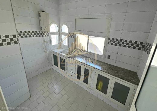 villa À Vendre à BIZERTE - A Vendre Villa à Corniche bizerte - Immobiliere.tn - Photo 4
