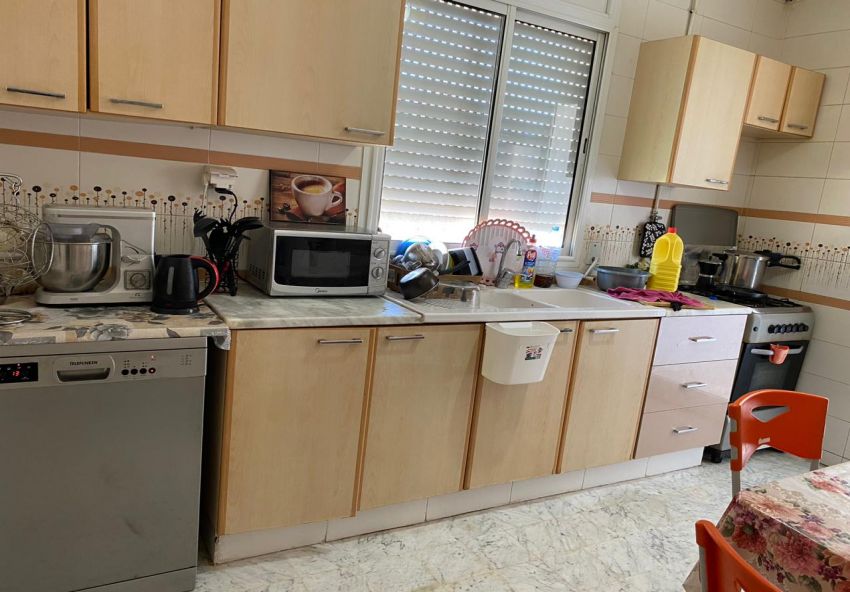 Appartement s+3 avec une place parking sous sol