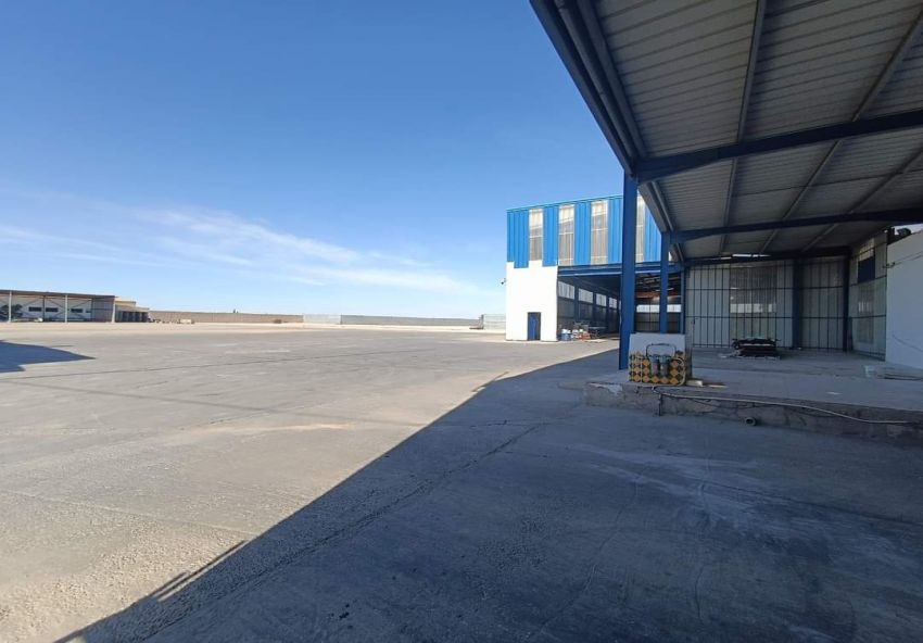 A vendre Hangar Route Menzel Chaker km 12