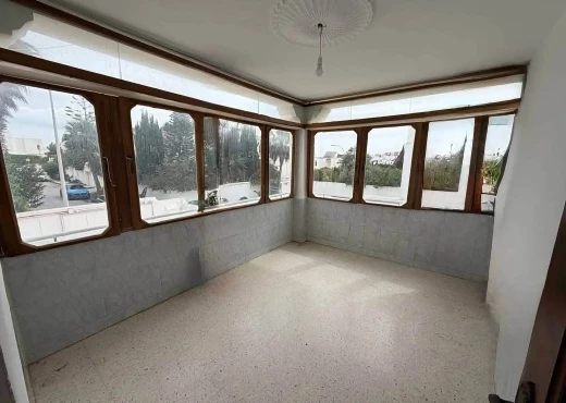 Étage de villa À Louer à ARIANA - ÉTAGE DE VILLA S+4 ENNASR 1 - Immobiliere.tn - Photo 3