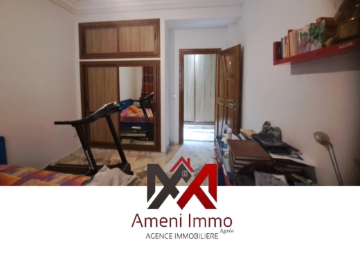 A vendre une villa s+3 à Ezzahra