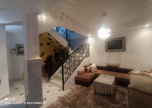 A vendre villa essahafa