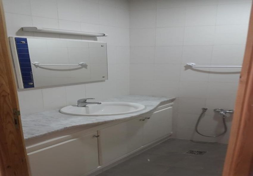 Villa Haut standing à Kelibia secteur (Ain Grenz), construction 2018, quatre étages séparés