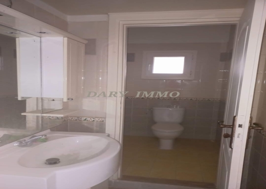 A Vendre Appartement S+3 La Soukra