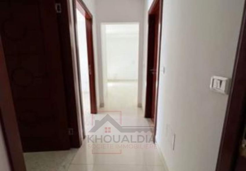 Appartement s+3 à louer à el Mourouj 4